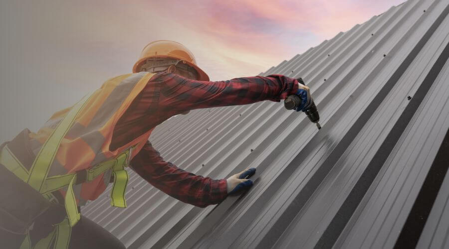 Expert Emergency Roof Repairs services in Tenmile, OR